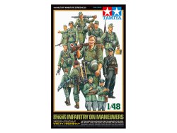 WWII German Infantry On Maneuvers 1/48