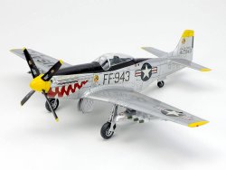 North American F-51D Mustang™ (Korean War) 1/72