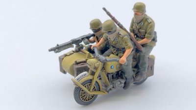 Zoom bild av R75 with Sidecar - North African Campaign