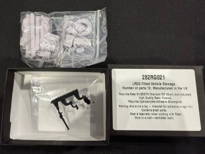 Zoom bild av 282RG021 LRDG Fitters Vehicle 28mm Rubicon Models