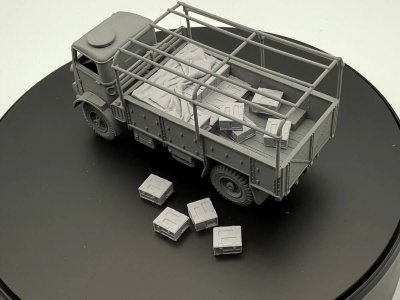 282RG035 Bedford QLD 40mm Bofors Ammo Stowage Kit 28mm Rubicon Models
