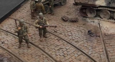 Zoom bild av US Infantry Patrolling