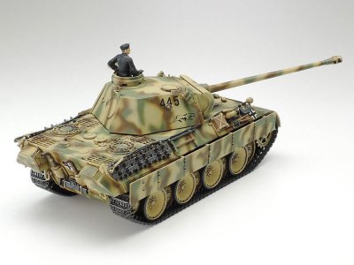 Zoom bild av German Tank Panther Ausf.D 1/48 Tamiya