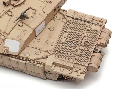 Zoom bild av British Main Battle Tank Challenger 2 (Desertised) 1/48 Tamiya