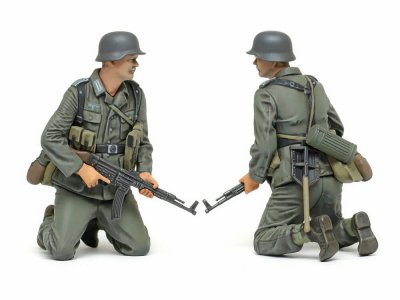 Zoom bild av German Infantry Set (Late WWII) 1/35 Tamiya