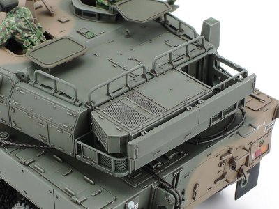 Zoom bild av Japan Ground Self Defense Force Type 16 Mobile Combat Vehicle C5 with Winch 1/35 Tamiya