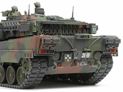 Zoom bild av German Main Battle Tank Leopard 2 A7V 1/35 Tamiya