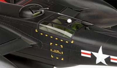 Zoom bild av B-26 Invader 1:48 Revell