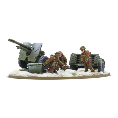 Zoom bild av 25-Pdr Light Howitzer with British Infantry (Winter) Crew