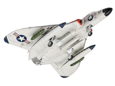 Zoom bild av Douglas F4D-1 Skyray™ 1/72 Tamiya