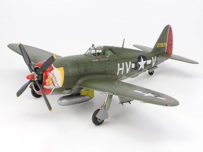 Zoom bild av Republic P-47D Thunderbolt® Razorback 1/72 Tamiya