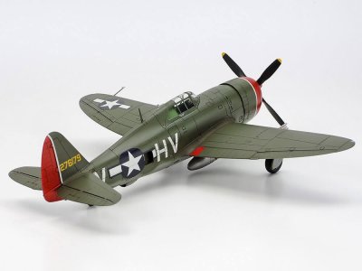 Zoom bild av Republic P-47D Thunderbolt® Razorback 1/72 Tamiya
