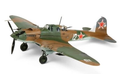 Zoom bild av Ilyushin IL-2 Shturmovik 1/72 Tamiya