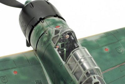 Zoom bild av Mitsubishi A6M3/3a Zero Fighter Model 22 (Zeke) 1/72 Tamiya