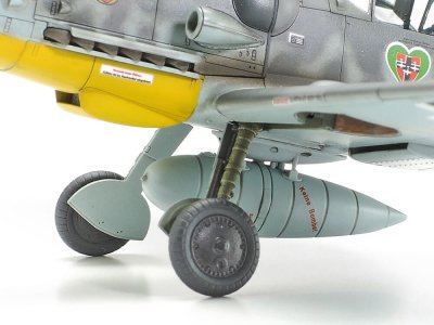 Zoom bild av Messerschmitt Bf109 G-6 1/72 Tamiya