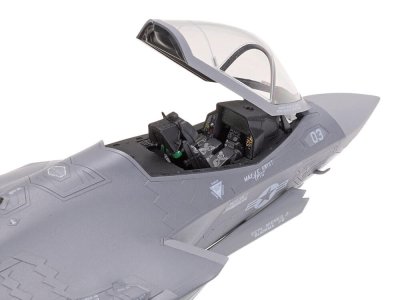 Zoom bild av Lockheed Martin® F-35®C Lightning II® 1/72 Tamiya