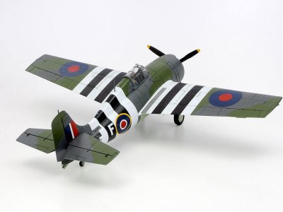 Zoom bild av Grumman FM-1 Wildcat/Martlet Mk.V ™ 1/48 Tamiya