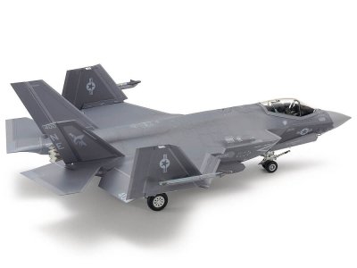 Zoom bild av Lockheed Martin® F-35®C Lightning II® 1/48 Tamiya