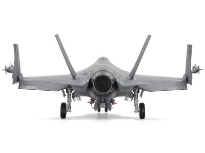 Zoom bild av Lockheed Martin® F-35®C Lightning II® 1/48 Tamiya