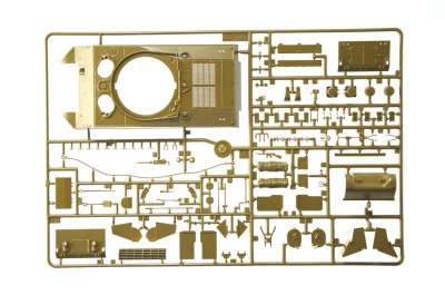 Zoom bild av 96440 M4A3 76mm Wet Sherman 1:35 Italeri