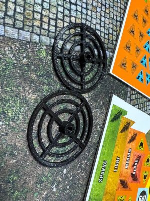 Zoom bild av Oscar Mike 2 Player Token Set