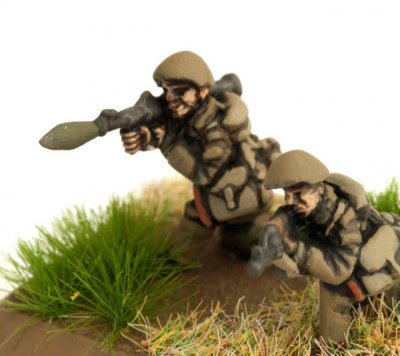 Zoom bild av East German Mot-Schutzen Platoon