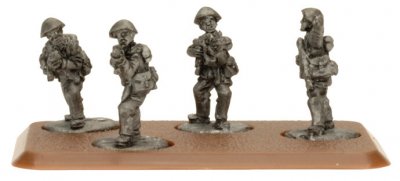 Zoom bild av East German Mot-Schutzen Platoon